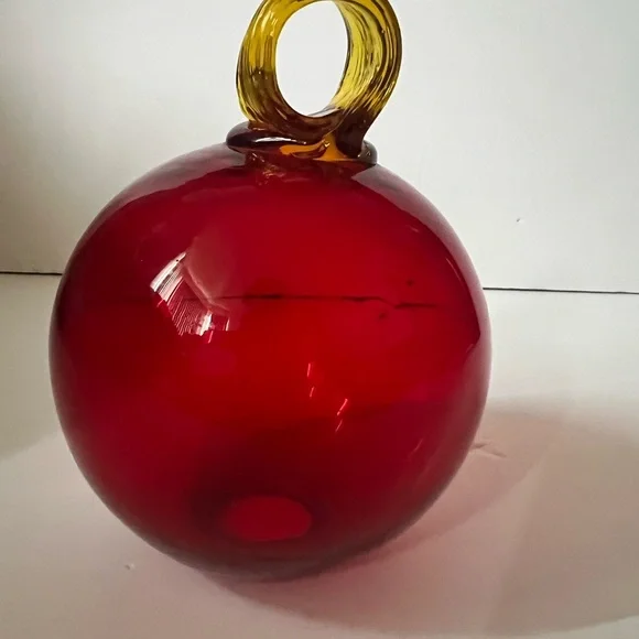 Vintage Red Art Glass Ball Ornament - Picture 5 of 6